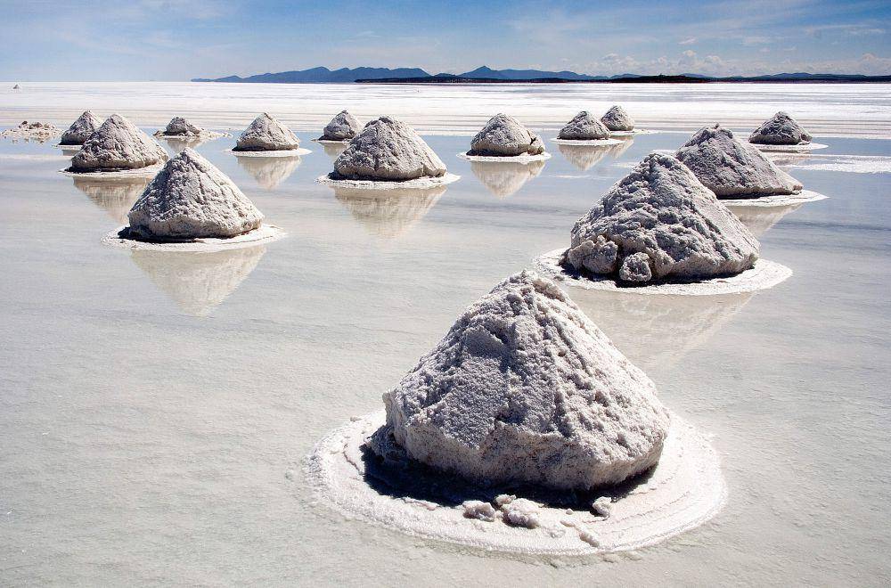 Salar de Uyuni, Bolivia (beautifulplacestovisit.com)
