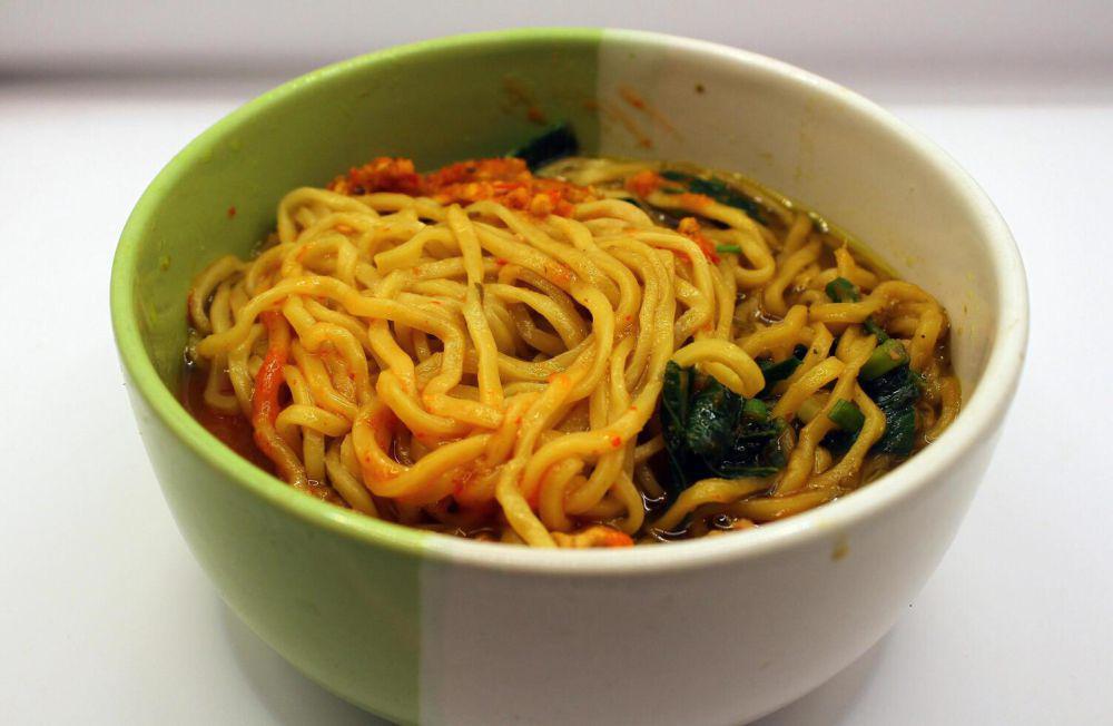 Resep Indomie Kuah Pedas Nyemek, Pedasnya Bikin Semangat Makan