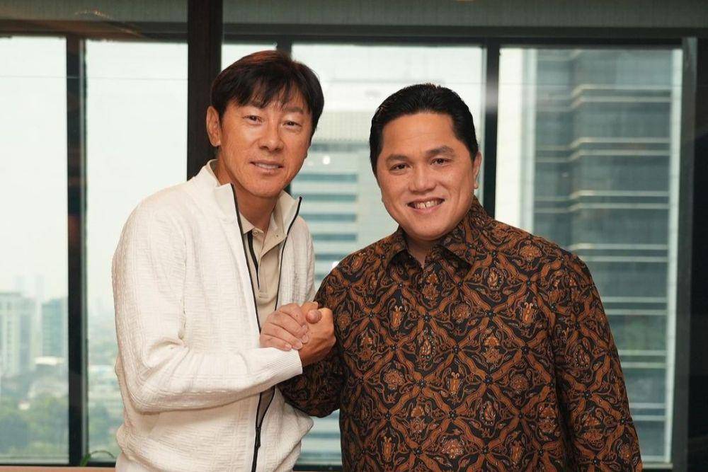 Ketua Umum PSSI Erick Thohir jumpa dengan pelatih Timnas Indonesia Shin Tae Yong. (instagram.com/erickthohir)