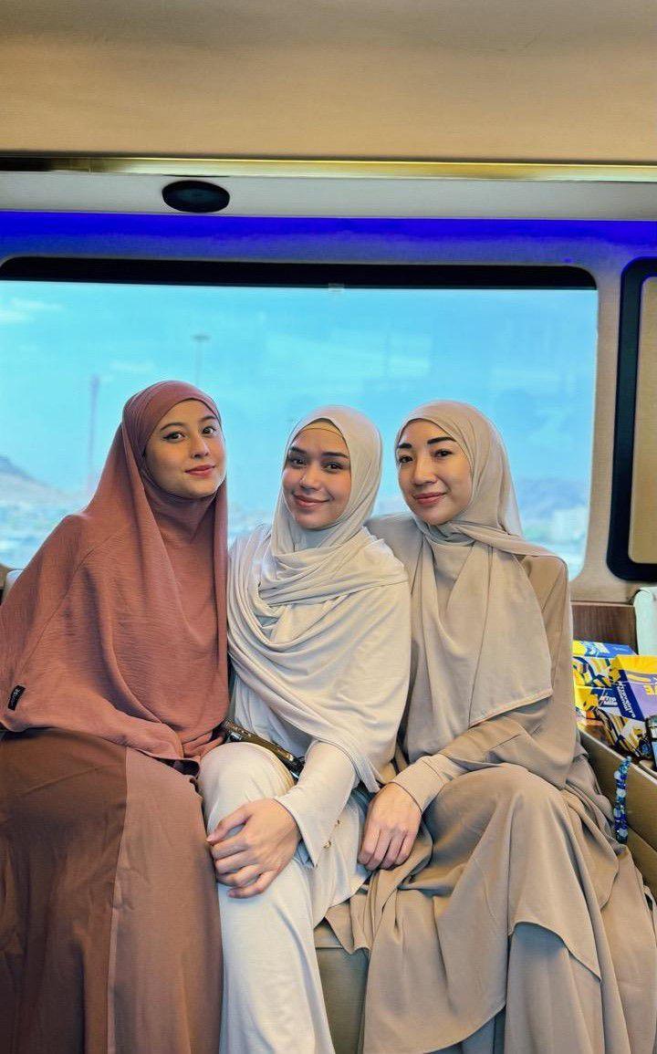 potret Audrey Jesslyn saat ibadah umrah (tiktok.com/@audreyjesslyn)