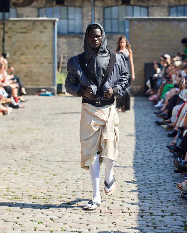 Deadwood S/S '25 di Copenhagen Fashion Week 2024 (dok. Copenhagen Fashion Week)