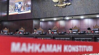 MK Tolak Gugatan agar Kolom Agama Dihapus di KTP dan KK