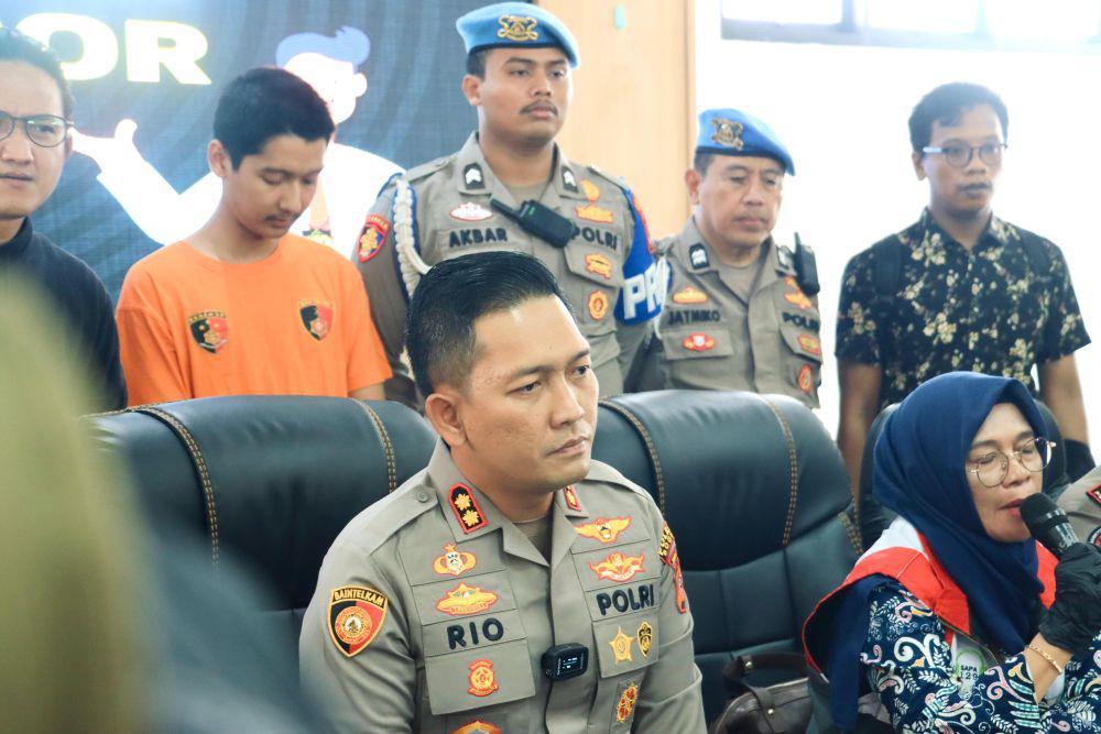 Armor Toreador Lebih dari 5 Kali Lakukan KDRT ke Cut Intan Nabila