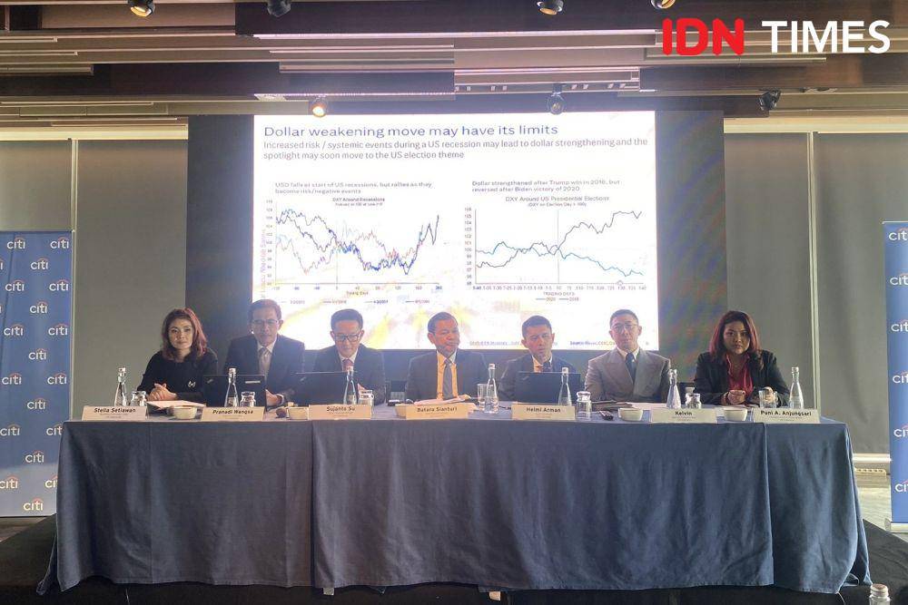 Konferensi pers kinerja kuartal II-2024 Citibank Indonesia, Kamis (15/8/2024). (IDN Times/Vadhia Lidyana)