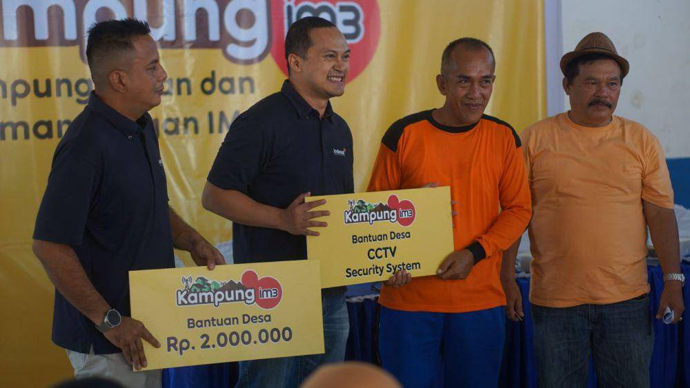 Indosat Ooredoo Hutchison (Indosat atau IOH) melalui brand IM3 menginisiasi program “Kampung IM3” (IDN Times/Istimewa)