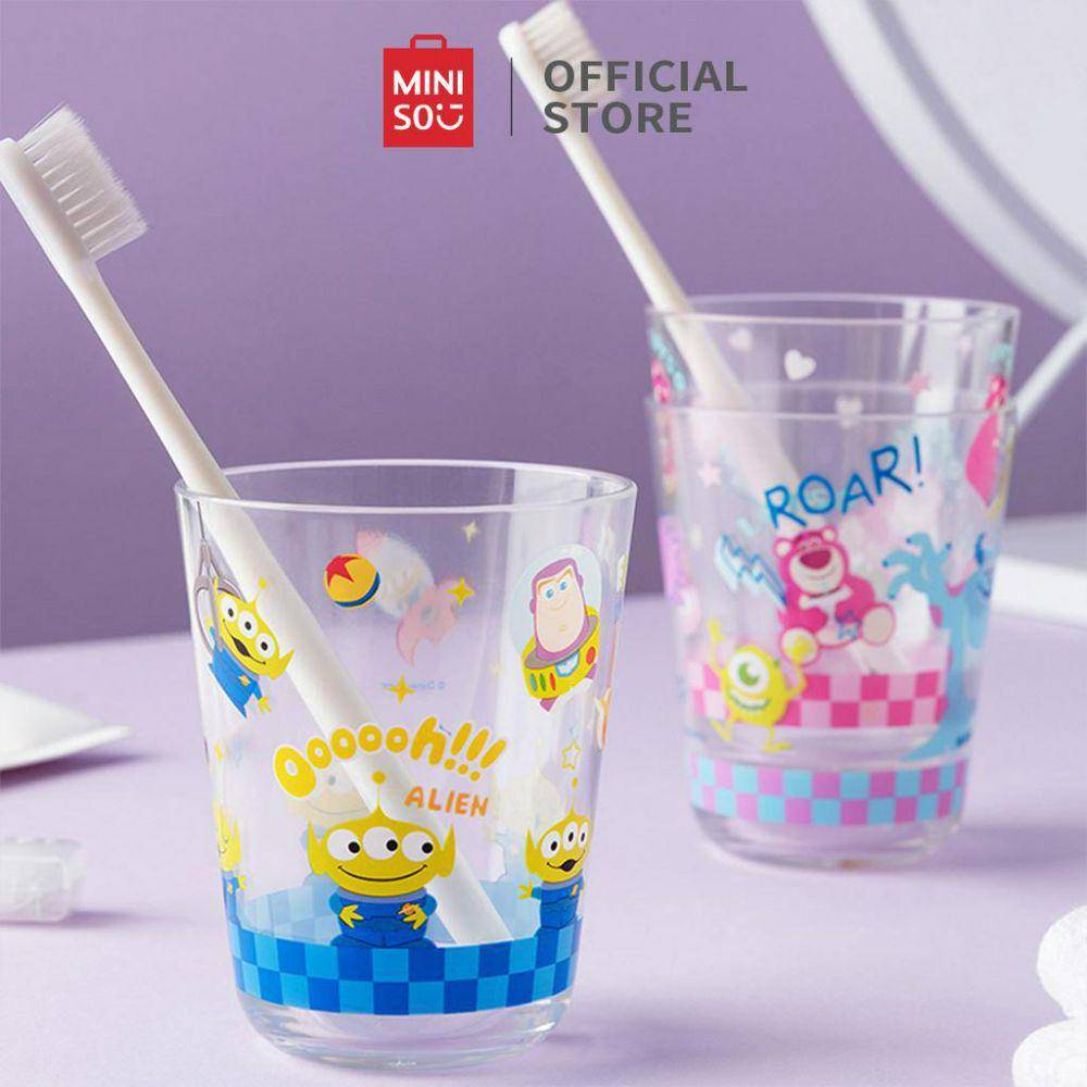 ilustrasi gelas sikat gigi (shopee.co.id/MINISO INDONESIA )