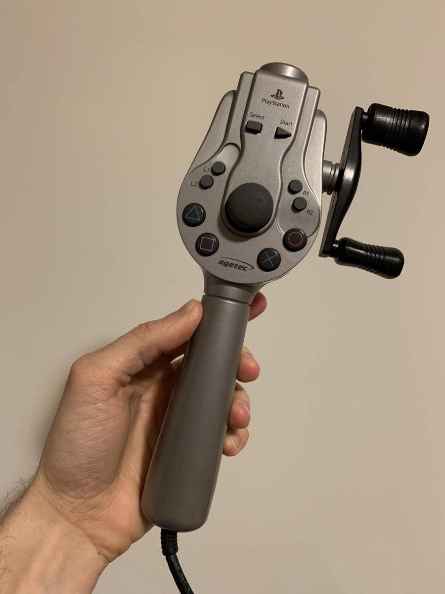 potret koleksi unik PS1 dan PS2 (reddit.com/user/TR0B3R)