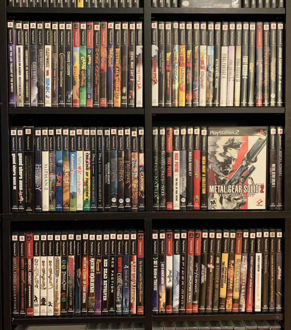 potret koleksi unik PS1 dan PS2 (reddit.com/user/GarlicCheezBread)