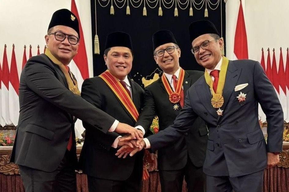 Erick Thohir hingga Konglomerat RI Dapat Tanda Kehormatan dari Jokowi