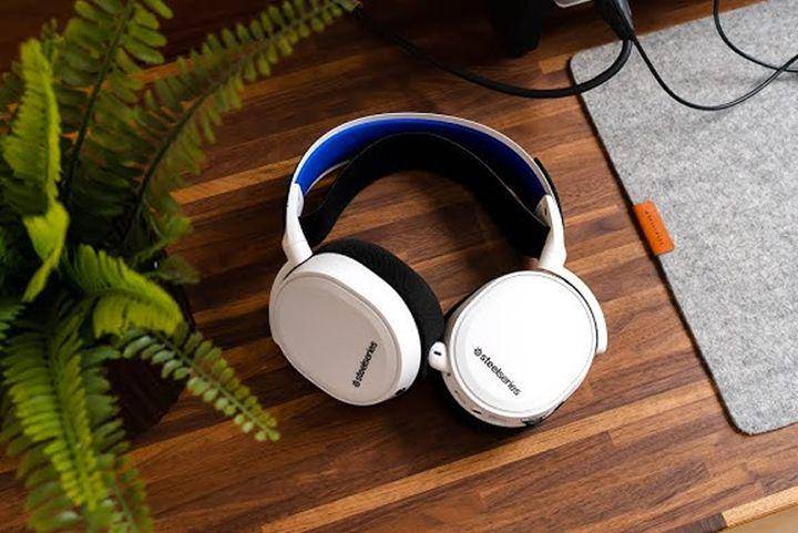 SteelSeries Arctis 7 (youtube.com/Kevin Ferrandiz)