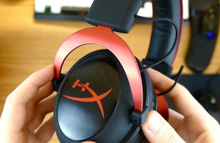 HyperX Cloud II (youtube.com/Randomfrankp)