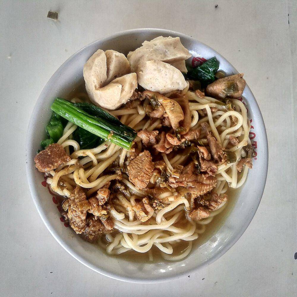 ilustrasi mie ayam bakso (commons.wikimedia.org/Fandy_Aprianto_Rohman)