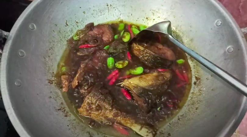ilustrasi memasak semur ikan bandeng (YouTube.com/Ruri Aprilia)
