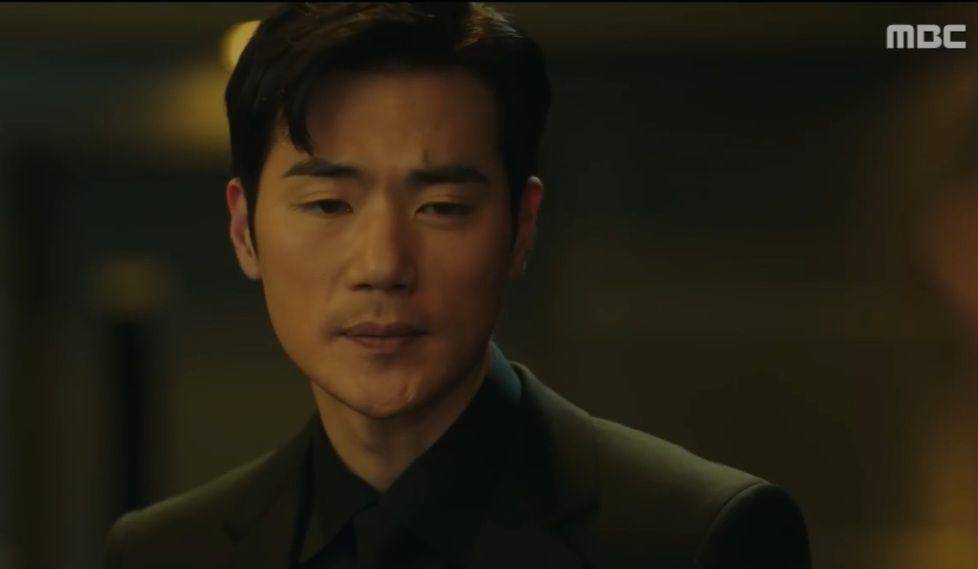 Kim Kang Woo di drama Item (dok. MBC/Item)