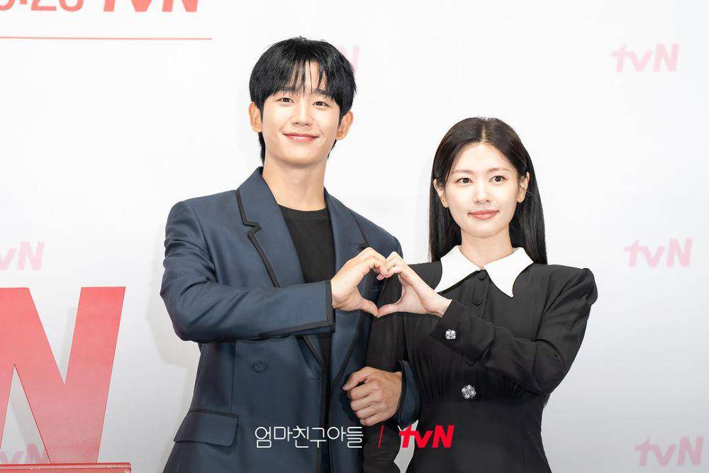 Jung Hae In dan Jung So Min di press conference drama Love Next Door (dok. tvN/Love Next Door)