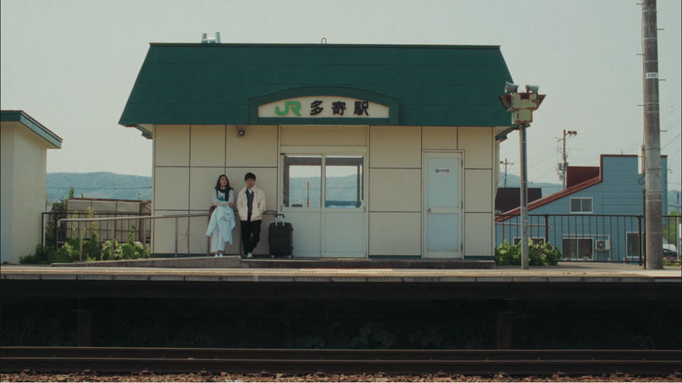 dok. Connection Film/ Roman Peony