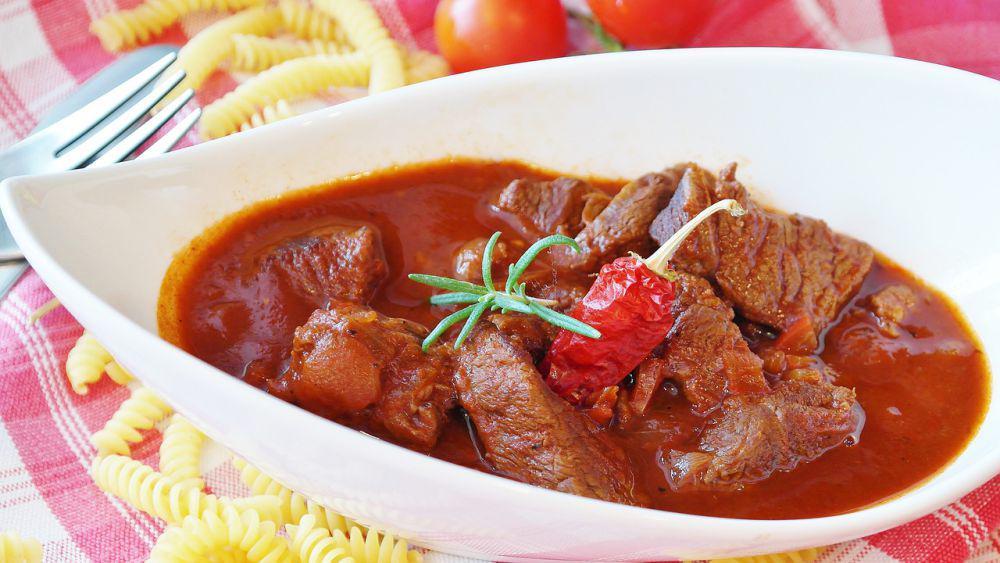 Resep Rendang Daging Empuk, Selezat Buatan Restoran Padang!