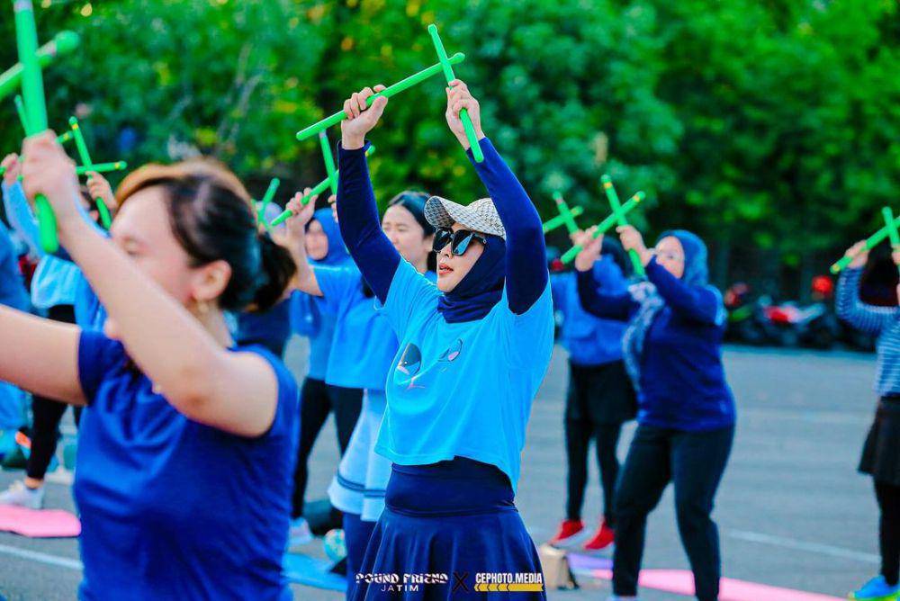 Kelas Pound Fit di Pound Friend Jatim. (instagram.com/poundfriendjatim)