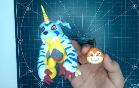 potret karya bertema Digimon dari tanah liat (reddit.com/user/Enthusiast-Jayone)
