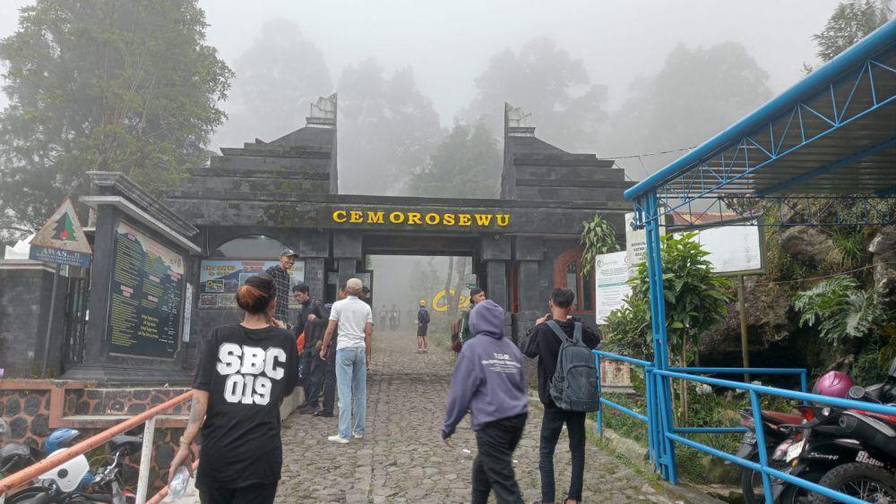 Seribu Lebih Pendaki Akan Kibarkan Merah Putih di Gunung Lawu
