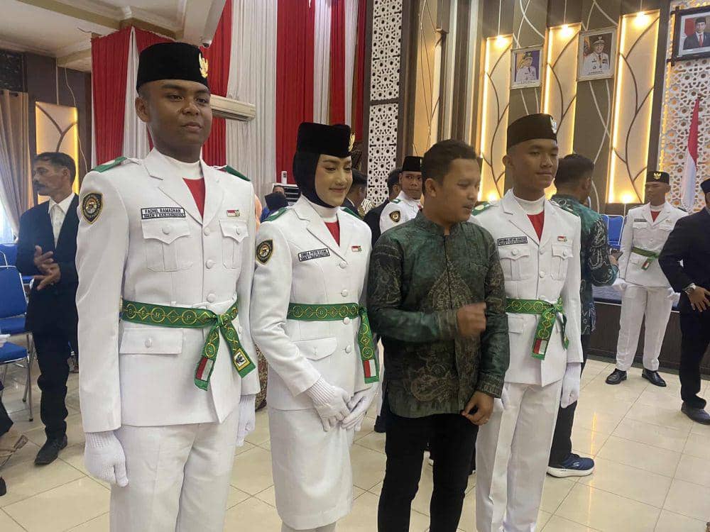Pasca pengukuhan anggota Paskibraka di Banjarmasin.