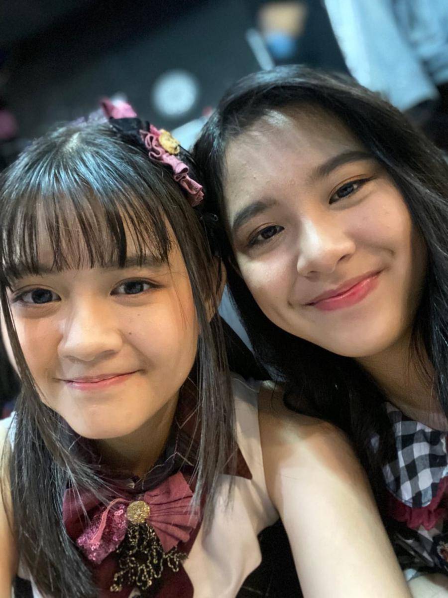 Christy dan Zee JKT48 (x.com/a_christyjkt48)