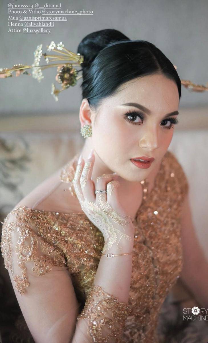 Gaya Resepsi Nikah Ditha Amalia Istri Dustin (instagram.com/storymachine_photo)