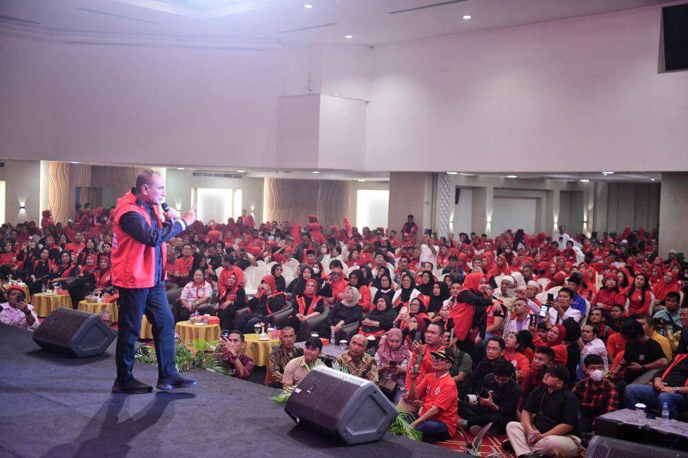 Ribuan relawan mendeklarasikan diri mendukung mantan Gubernur Sumut, Edy Rahmayadi (Dok. IDN Times)