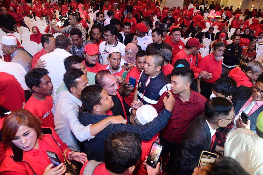 Ribuan relawan mendeklarasikan diri mendukung mantan Gubernur Sumut, Edy Rahmayadi (Dok. IDN Times)