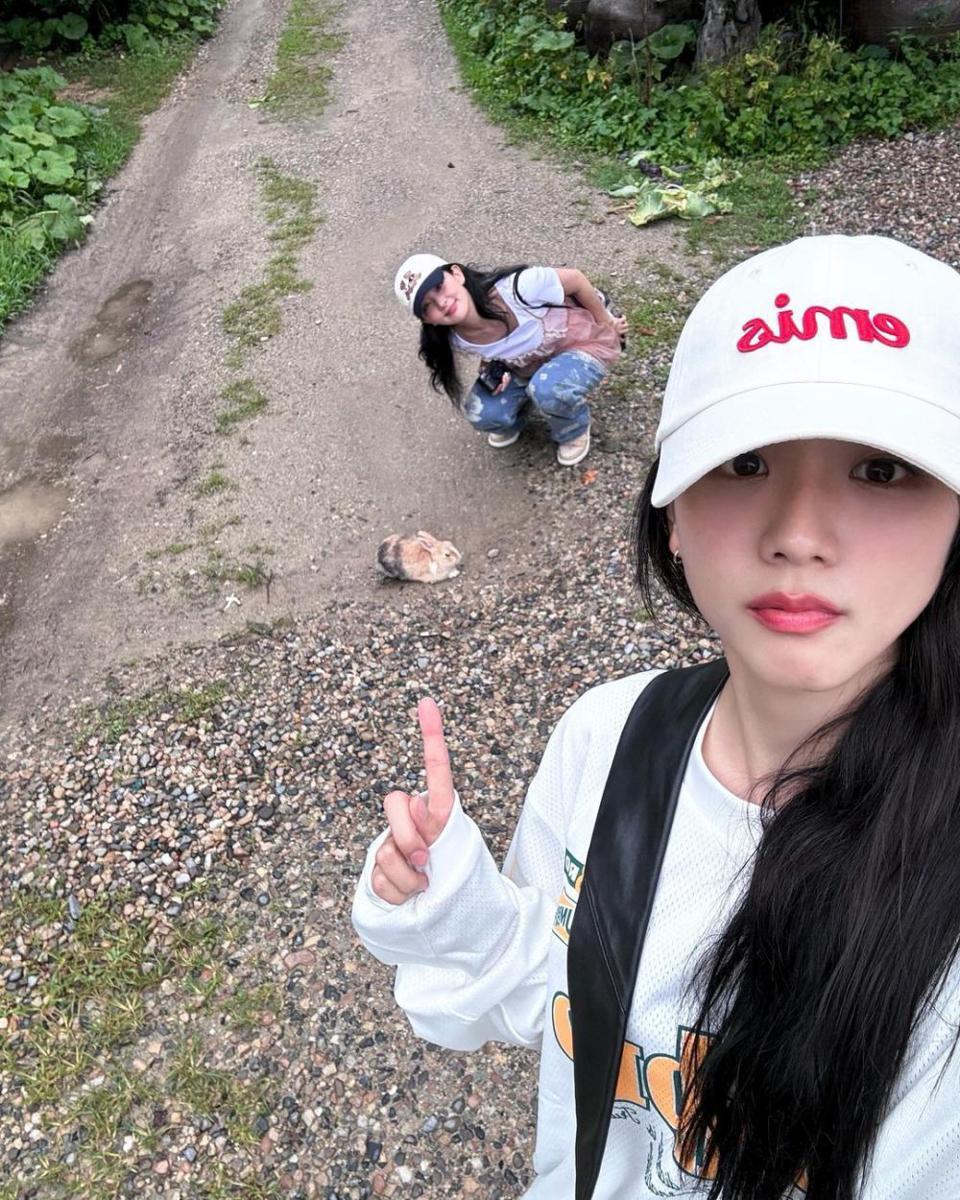 potret akrab Seulgi Red Velvet dan Jisoo BLACKPINK (instagram.com/hi_sseulgi)