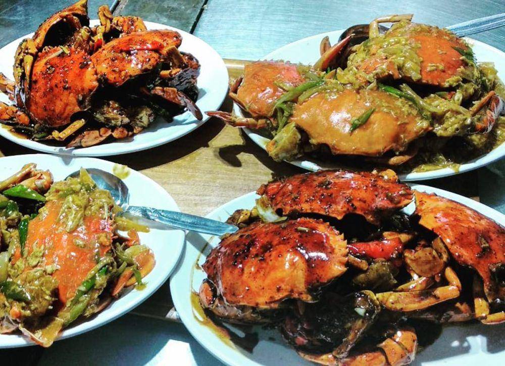 Menu di Biru Laut Restaurant (instagram.com/birulaut_seafood_balikpapan)