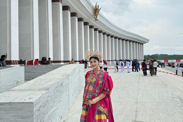 7 Potret Erina Gudono Ikut Upacara HUT RI ke-79 di IKN