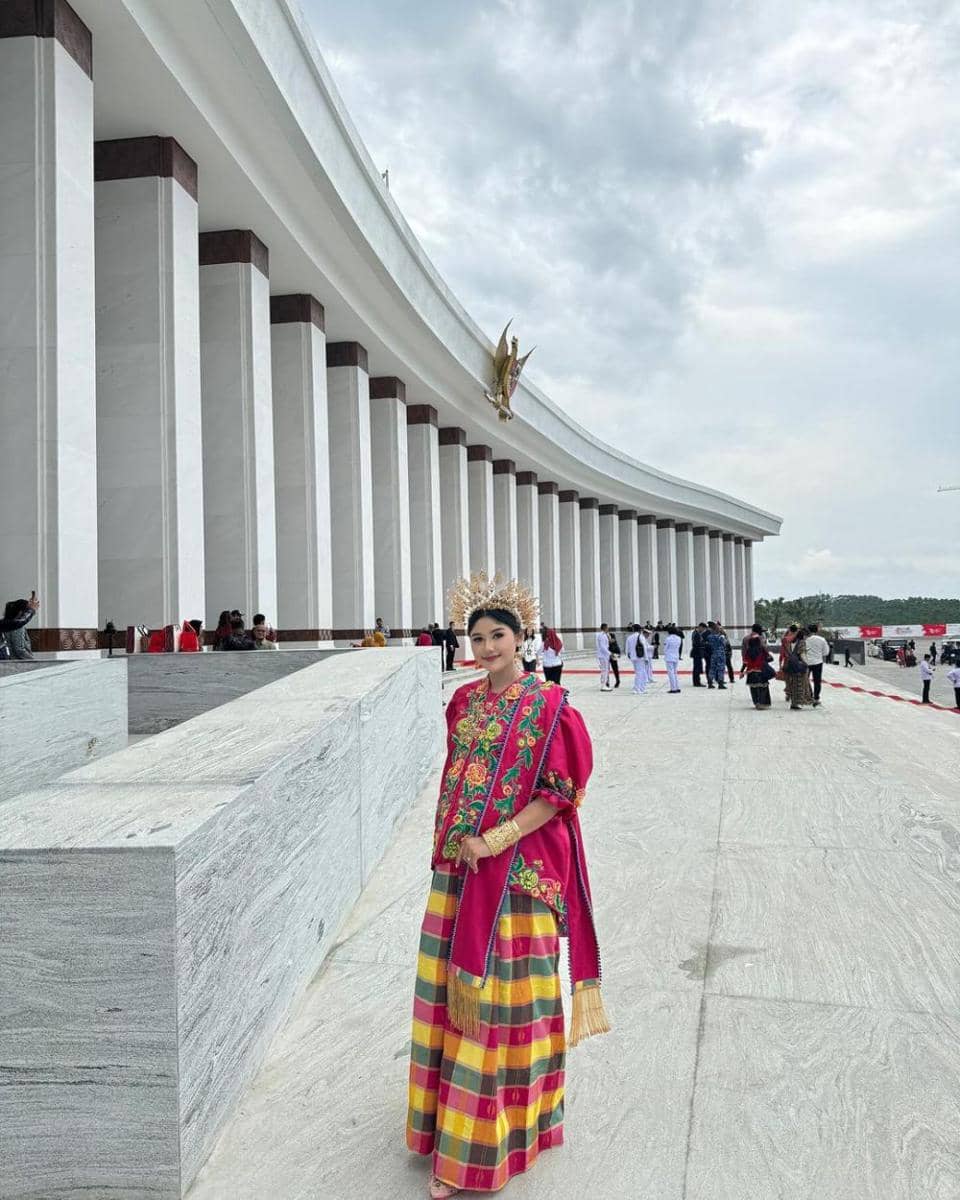 potret Erina Gudono dan suami upacara di IKN (instagram.com/erinagudono)