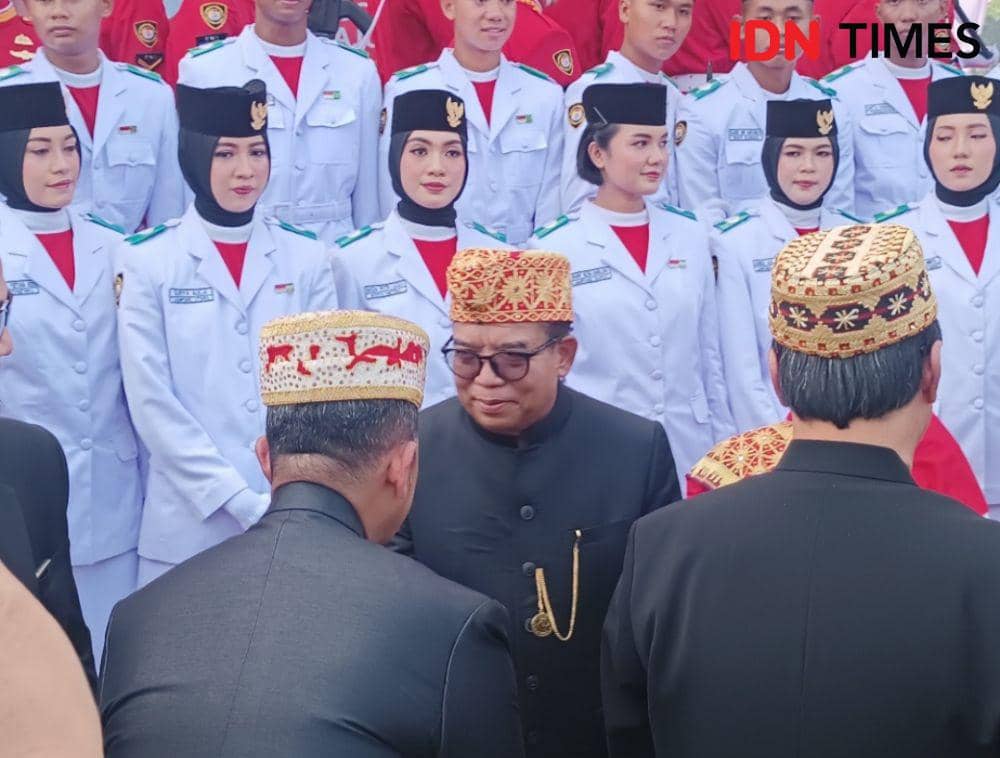 Pj Gubernur Lampung Samsudin usai menjadi Inspektur Upacara HUT Kemerdekaan RI ke-79 di Kota Baru. (IDN Times/Tama Yudha Wiguna).