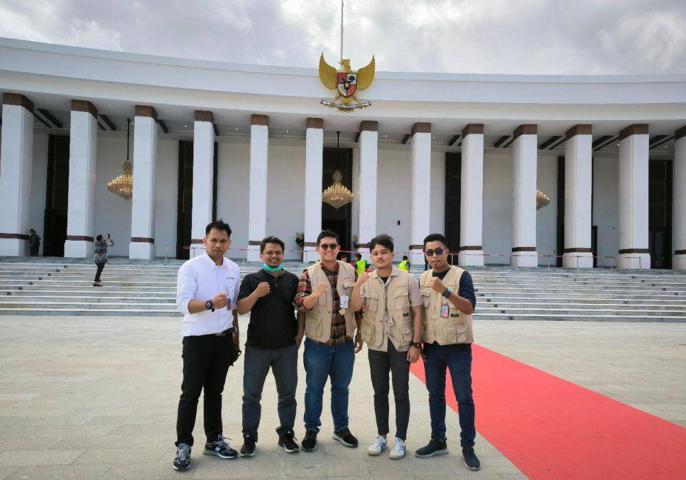 Pada peringatan HUT Kemerdekaan Republik Indonesia ke-79 di IKN, Pertamina Bina Medika-IHC telah menyiapkan tim kesehatan dari RS Pertamina Balikpapan yang siaga untuk memastikan kelancaran acara dan kesehatan tamu VIP serta masyarakat sekitar IKN. (Dok. Pertamina)
