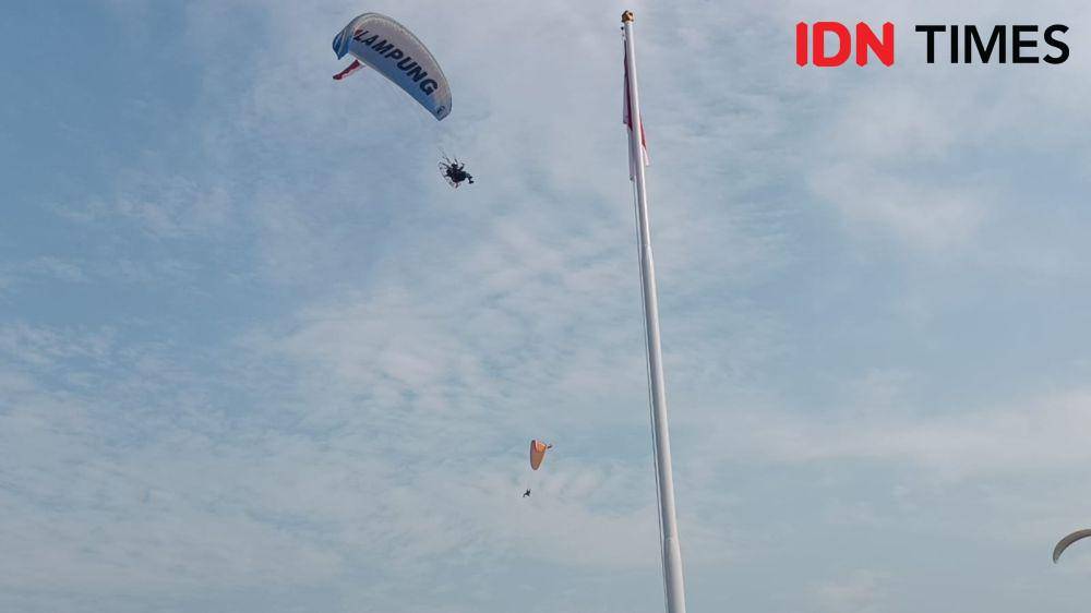 Upacara HUT Kemerdekaan ke-79 di Kota Baru, Lampung Selatan. (IDN Times/Tama Yudha Wiguna).