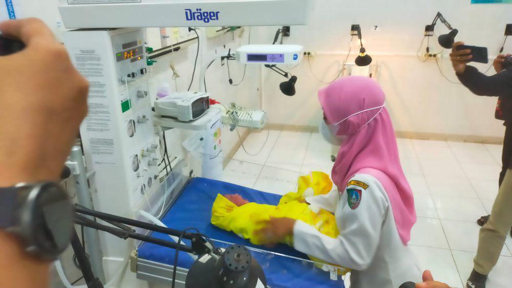 Bayi di Jombang lahir pada hari kemerdekaan ke 79 RI. IDN Times/Zainul Arifin