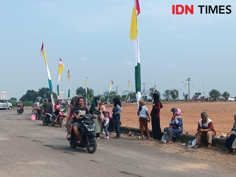 Masyarakat Antusias Saksikan Upacara Kemerdekaan Pertama di Kota Baru