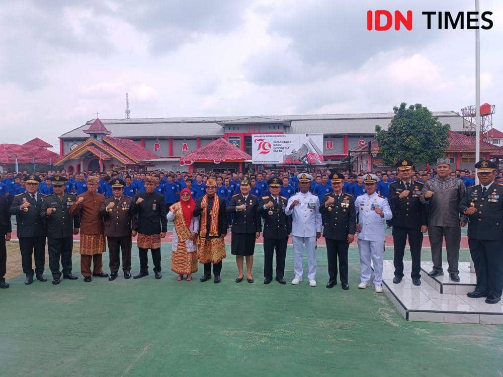 Pemberian remisi umum HUT Kemerdekaan RI ke-79 di Lapas Narkotika Kelas IIA Bandar Lampung, Sabtu (17/8/2024). (IDN Times/Tama Yudha Wiguna).