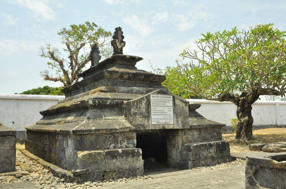 Makam Sultan Hasanuddin yang berada di Kelurahan Katangka, Kecamatan Somba Opu, Kabupaten Gowa, Sulawesi Selatan. (Dok. Balai Pelestarian Cagar Budaya Provinsi Sulawesi Selatan)
