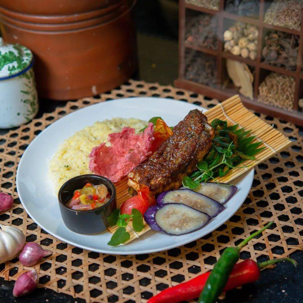 Menu Ikan Bakar Parape di Hotel Gumaya Semarang. (Instagram.com/marquessgumayatower)