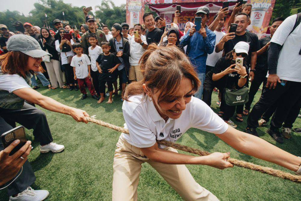 potret Najwa Shihab ikut lomba Agustusan (instagram.com/najwashihab)