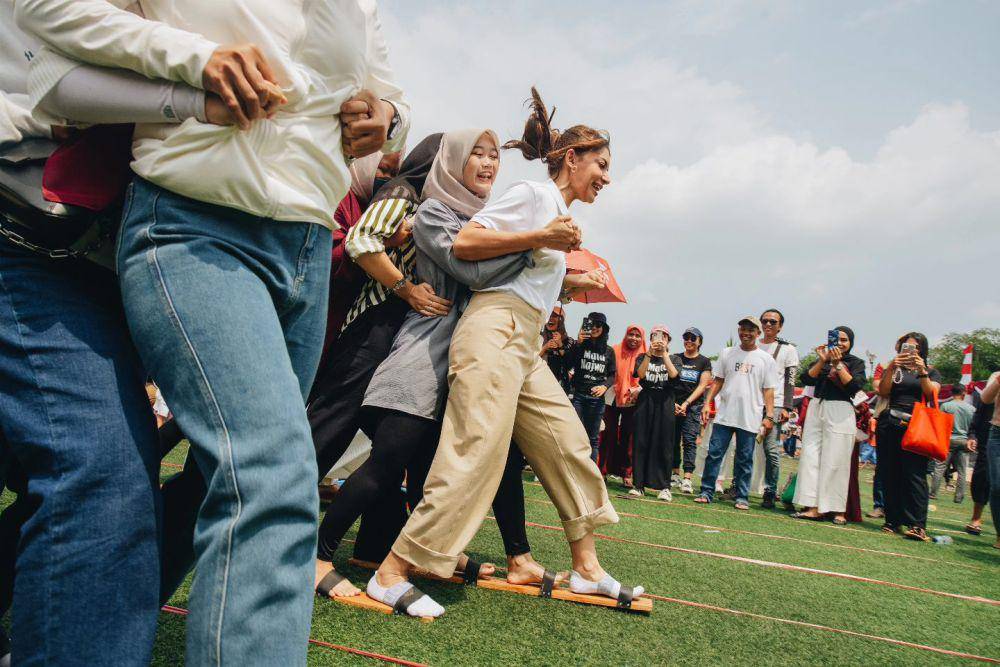 potret Najwa Shihab ikut lomba Agustusan (instagram.com/najwashihab)