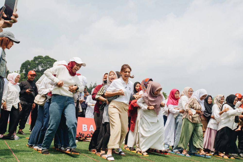 potret Najwa Shihab ikut lomba Agustusan (instagram.com/najwashihab)