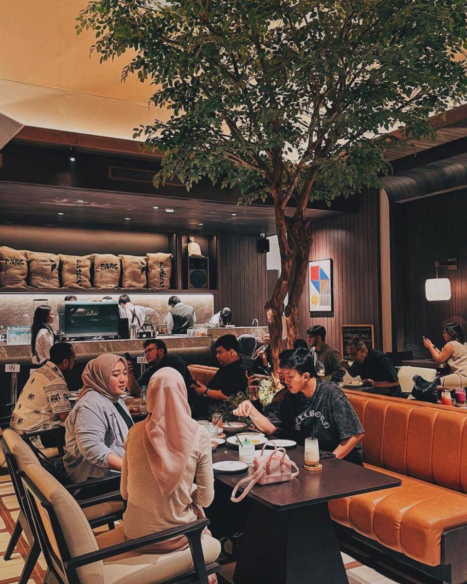 PARC Coffee and Bistro (instagram.com/parc.jkt)
