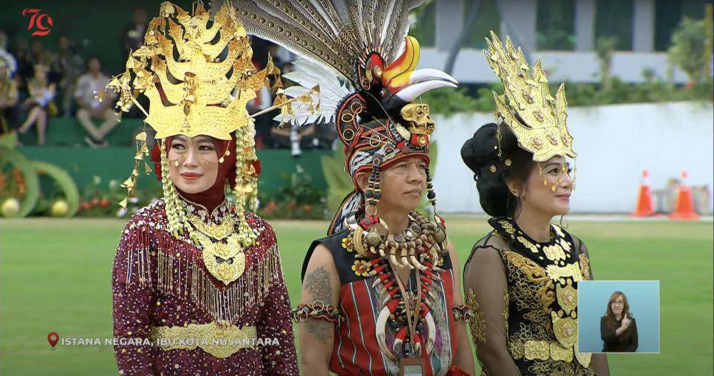 Busana Adat Terbaik saat Upacara HUT ke-79 RI di IKN. (youtube.com/IDN Times)