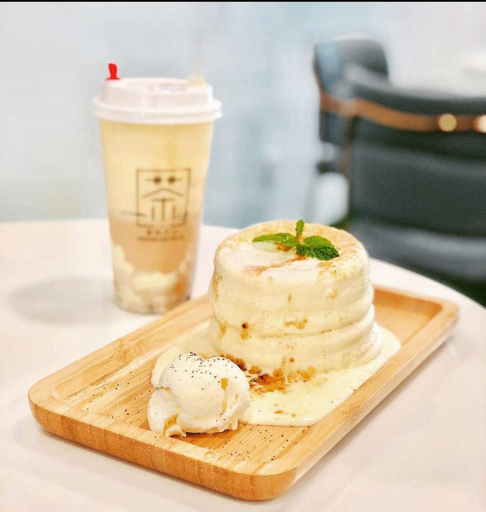 Moge Tee (instagram.com/mogeteemalaysia)