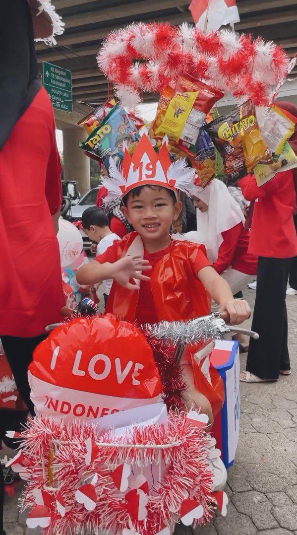 potret anak artis lomba sepeda hias (instagram.com/syahnazs)