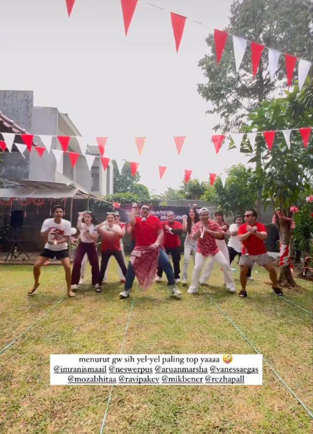 potret Marsha Aruan jadi panitia lomba 17 Agustus (instagram.com/aruanmarsha)