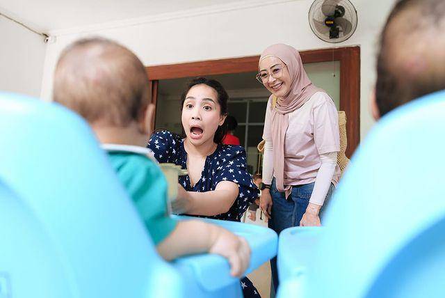 potret Nagita Slavina berkunjung ke yayasan bayi terlantar di Bali (Instagram.com/raffinagita1717)